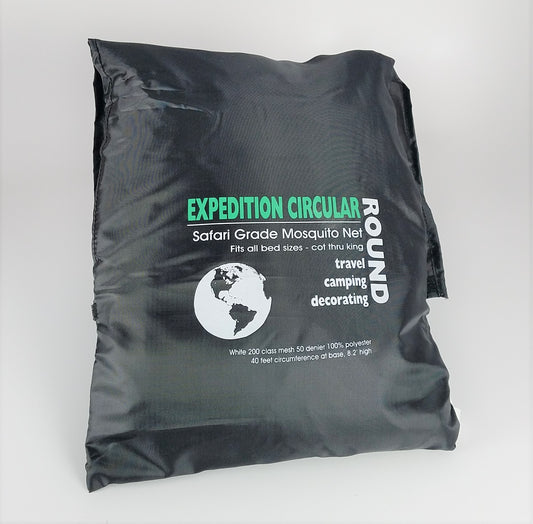 Circular expedition displayed inside included carry bag
